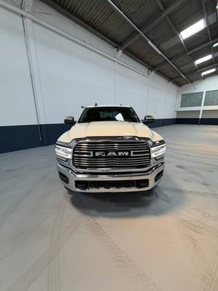 RAM 3500 6.7 I6 TURBO DIESEL LARAMIE CD 4X4 AUTOMÁTICO RAM 3500 6.7 I6 TURBO DIESEL LARAMIE CD 4X4 AUTOMÁTICO